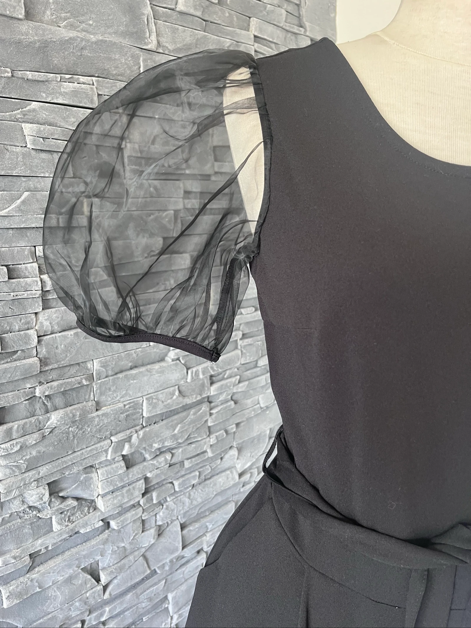 Combishort cache cache negro con mangas de voile - Talla 36 - elegante y de moda – photo 2